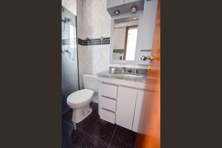 Apartamento para alugar com 60m², 2 quartos e 1 vaga Apartamento para alugar com 60m², 2 quartos e 1 vagaBanheiro Suíte