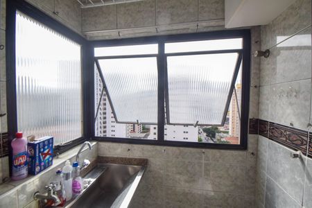 Apartamento para alugar com 60m², 2 quartos e 1 vaga Apartamento para alugar com 60m², 2 quartos e 1 vagaÁrea de Serviço