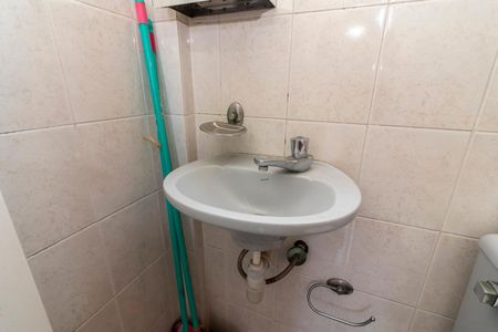 Apartamento à venda com 216m², 3 quartos e 4 vagas Apartamento à venda com 216m², 3 quartos e 4 vagasBanheiro de Serviço