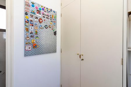 Apartamento à venda com 216m², 3 quartos e 4 vagas Apartamento à venda com 216m², 3 quartos e 4 vagasQuarto de Serviço