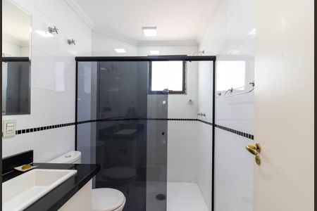 Apartamento à venda com 216m², 3 quartos e 4 vagas Apartamento à venda com 216m², 3 quartos e 4 vagasBanheiro Social