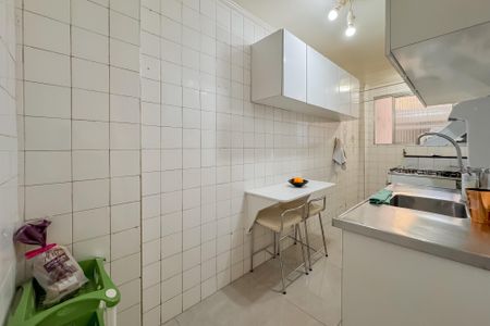 Apartamento à venda com 56m², 1 quarto e sem vagaCozinha