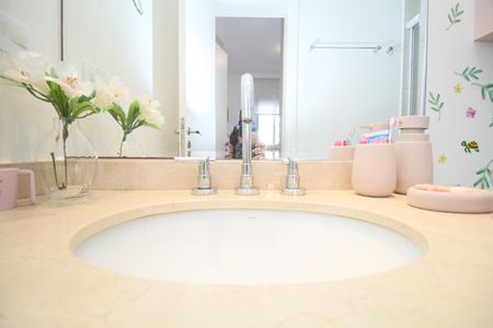 Apartamento à venda com 122m², 3 quartos e 2 vagasBanheiro da Suíte 3 - Torneira