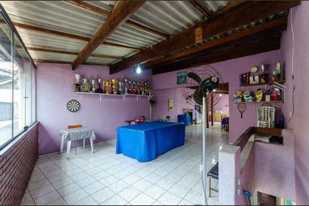 Casa à venda com 144m², 2 quartos e 1 vaga Casa à venda com 144m², 2 quartos e 1 vagaEspaço Gourmet