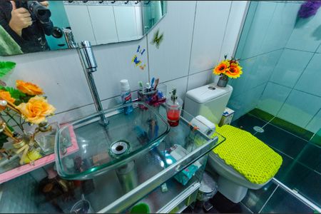 Casa à venda com 144m², 2 quartos e 1 vaga Casa à venda com 144m², 2 quartos e 1 vagaBanheiro 1