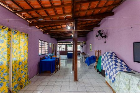 Casa à venda com 144m², 2 quartos e 1 vaga Casa à venda com 144m², 2 quartos e 1 vagaEspaço Gourmet