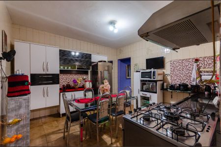 Casa à venda com 144m², 2 quartos e 1 vaga Casa à venda com 144m², 2 quartos e 1 vagaCozinha