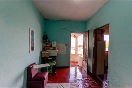 Casa à venda com 144m², 2 quartos e 1 vaga Casa à venda com 144m², 2 quartos e 1 vagaEscritório