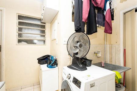 Apartamento à venda com 124m², 3 quartos e sem vagaÁrea de Serviço