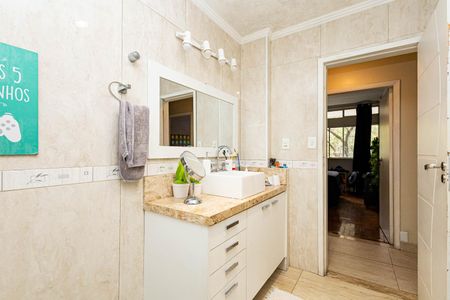 Apartamento à venda com 124m², 3 quartos e sem vagaBanheiro Social