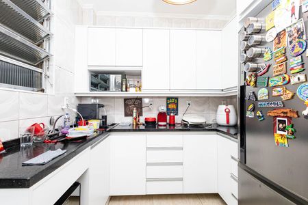 Apartamento à venda com 124m², 3 quartos e sem vagaCozinha