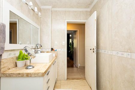 Apartamento à venda com 124m², 3 quartos e sem vagaBanheiro Social