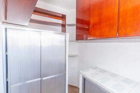 Apartamento para alugar com 72m², 2 quartos e sem vagaDespensa