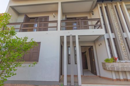 Casa para alugar com 350m², 6 quartos e 4 vagas Casa para alugar com 350m², 6 quartos e 4 vagasEntrada