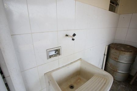 Casa à venda com 194m², 4 quartos e 2 vagasÁrea de Serviço