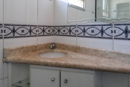 Apartamento à venda com 76m², 3 quartos e 1 vaga Apartamento à venda com 76m², 3 quartos e 1 vagaBanheiro do Quarto 3 suíte