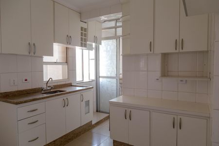 Apartamento à venda com 76m², 3 quartos e 1 vaga Apartamento à venda com 76m², 3 quartos e 1 vagaCozinha