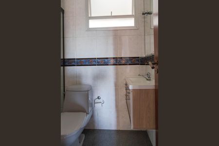 Apartamento à venda com 76m², 3 quartos e 1 vaga Apartamento à venda com 76m², 3 quartos e 1 vagaBanheiro social