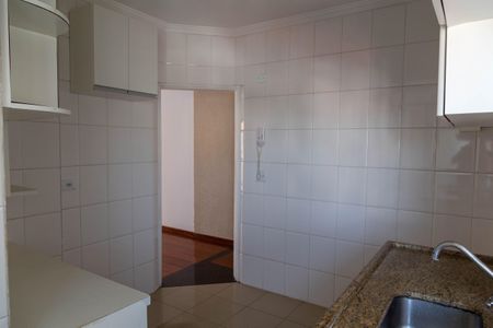 Apartamento à venda com 76m², 3 quartos e 1 vaga Apartamento à venda com 76m², 3 quartos e 1 vagaCozinha