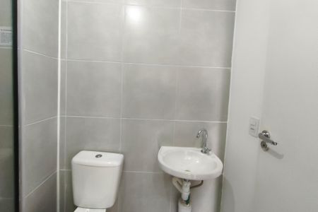 Apartamento à venda com 39m², 2 quartos e sem vaga Apartamento à venda com 39m², 2 quartos e sem vagaBanheiro