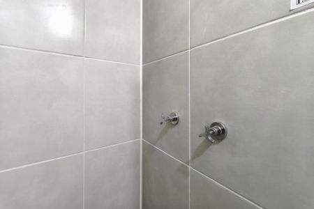 Apartamento à venda com 39m², 2 quartos e sem vaga Apartamento à venda com 39m², 2 quartos e sem vagaBanheiro