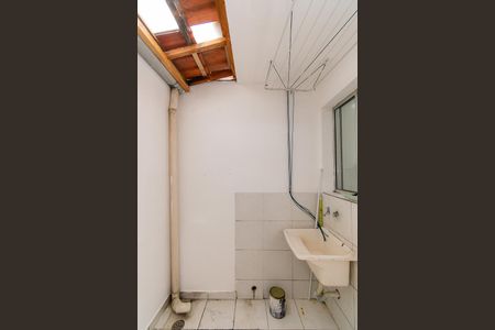 Casa de condomínio à venda com 92m², 2 quartos e 2 vagasÁrea de Serviço