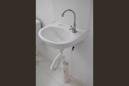 Apartamento à venda com 42m², 2 quartos e sem vaga Apartamento à venda com 42m², 2 quartos e sem vagaBanheiro Social