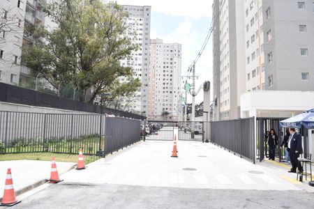 Apartamento à venda com 42m², 2 quartos e sem vaga Apartamento à venda com 42m², 2 quartos e sem vagaFachada
