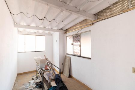 Casa de condomínio para alugar com 127m², 2 quartos e 3 vagasQuarto de Serviço