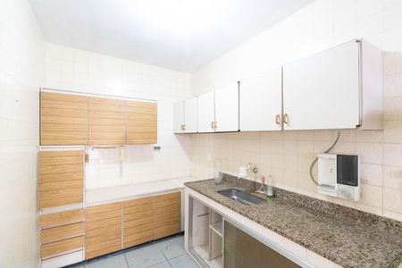 Casa de condomínio para alugar com 127m², 2 quartos e 3 vagasCozinha