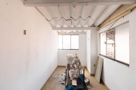 Casa de condomínio para alugar com 127m², 2 quartos e 3 vagasQuarto de Serviço