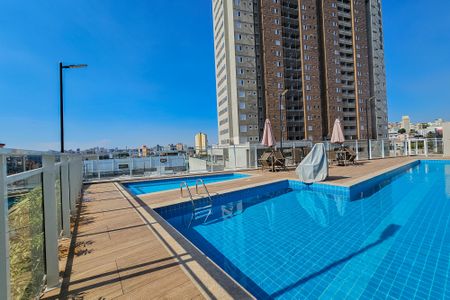 Apartamento à venda com 60m², 2 quartos e 2 vagas Apartamento à venda com 60m², 2 quartos e 2 vagasÁrea comum - Piscina
