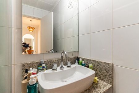 Apartamento para alugar com 68m², 2 quartos e 1 vaga Apartamento para alugar com 68m², 2 quartos e 1 vagaBanheiro
