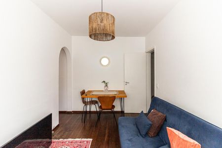 Apartamento para alugar com 68m², 2 quartos e 1 vaga Apartamento para alugar com 68m², 2 quartos e 1 vagaSala