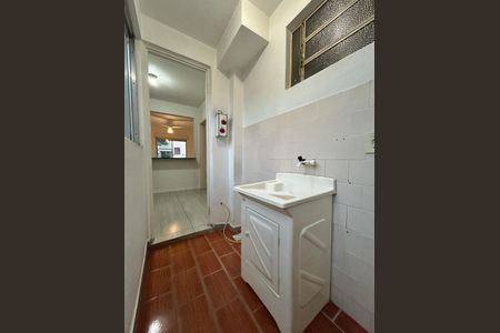 Apartamento à venda com 58m², 2 quartos e 1 vaga Apartamento à venda com 58m², 2 quartos e 1 vagaÁrea de Serviço