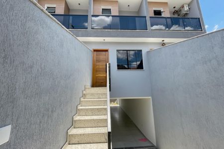 Casa para alugar com 134m², 2 quartos e 4 vagasEntrada da casa