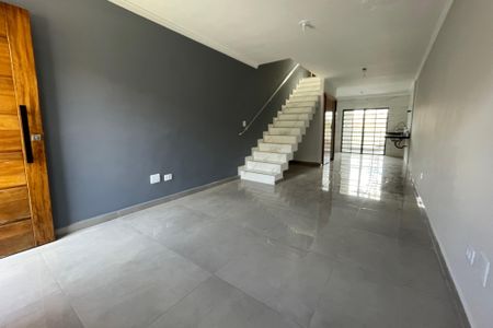 Sala de casa à venda com 2 quartos, 134m² em Vila Prado, São Paulo