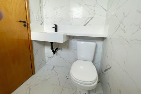 Casa para alugar com 134m², 2 quartos e 4 vagasBanheiro 