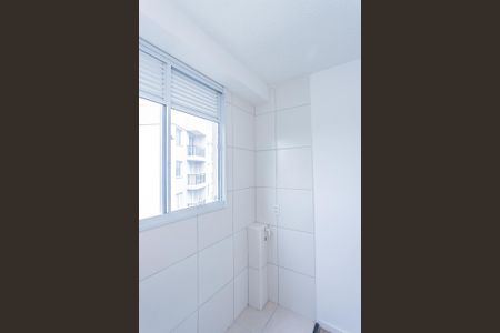 Apartamento para alugar com 38m², 2 quartos e sem vaga Apartamento para alugar com 38m², 2 quartos e sem vagaSala, cozinha e área de serviço