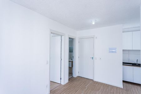 Apartamento para alugar com 38m², 2 quartos e sem vaga Apartamento para alugar com 38m², 2 quartos e sem vagaSala, cozinha e área de serviço