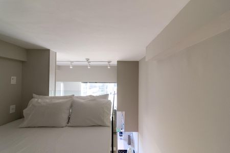 Quarto  de kitnet/studio à venda com 1 quarto, 34m² em Jardim das Acacias, São Paulo