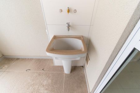 Apartamento à venda com 45m², 2 quartos e 1 vagaÁrea de Serviço 