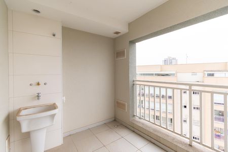 Apartamento à venda com 45m², 2 quartos e 1 vagaÁrea de Serviço / Varanda