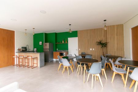 Apartamento à venda com 45m², 2 quartos e 1 vaga Apartamento à venda com 45m², 2 quartos e 1 vagaÁrea comum - Salão de festas