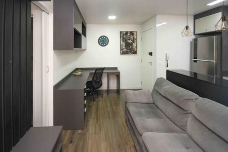 Sala de apartamento à venda com 1 quarto, 38m² em Vila Tolstoi, São Paulo