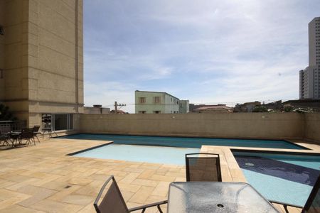 Apartamento à venda com 35m², 1 quarto e 1 vaga Apartamento à venda com 35m², 1 quarto e 1 vagaÁrea comum - Piscina