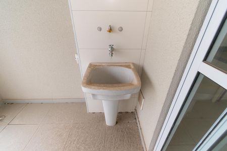 Apartamento à venda com 45m², 2 quartos e 1 vagaÁrea de Serviço / Varanda