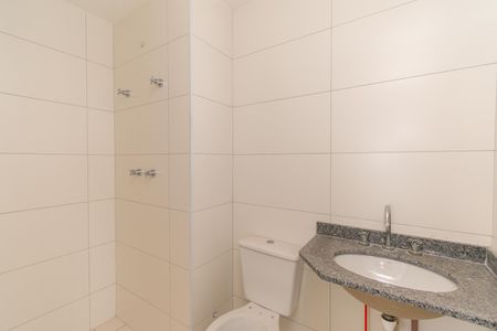 Apartamento à venda com 45m², 2 quartos e 1 vaga Apartamento à venda com 45m², 2 quartos e 1 vagaBanheiro