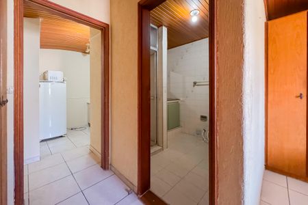 Studio para alugar com 29m², 1 quarto e sem vaga Studio para alugar com 29m², 1 quarto e sem vagaBanheiro