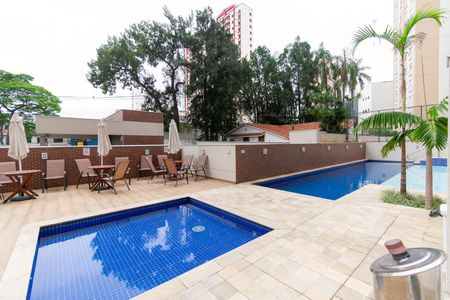 Apartamento à venda com 43m², 2 quartos e 1 vagaÁrea comum - Piscina